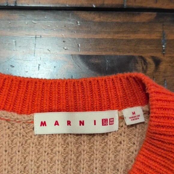 Uniqlo X Marni Popcorn Knit V-neck Sweater - Picture 4 of 6